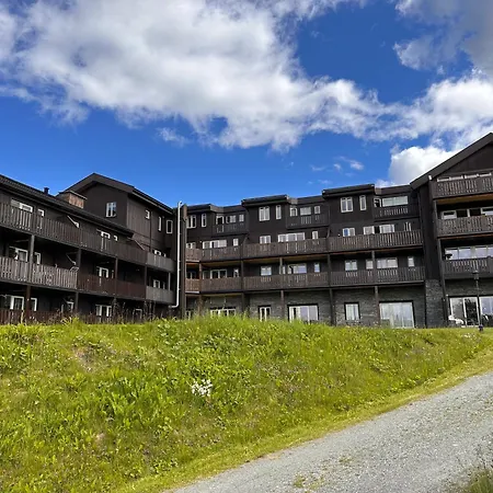 Family-friendly Steps From Everything Beitostolen