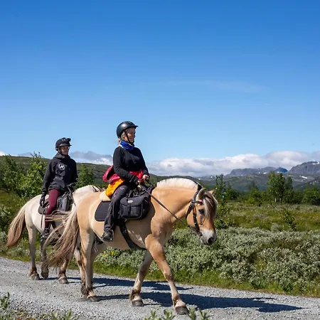 Family-friendly Steps From Everything דירה *